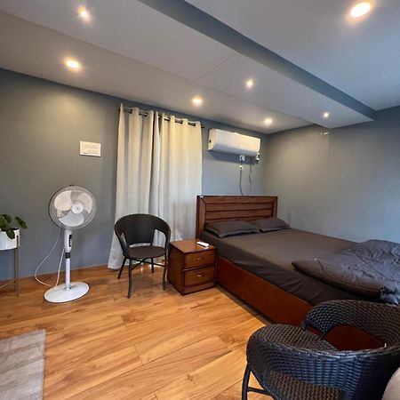 היידראבד La Serene Farm Stay - Luxary 4 Bed Room Property מראה חיצוני תמונה