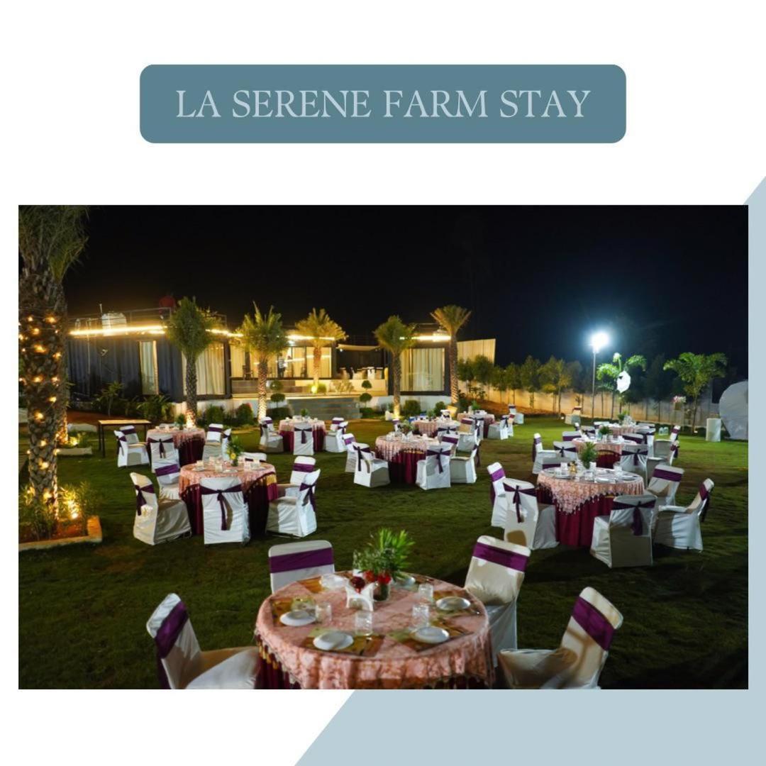 היידראבד La Serene Farm Stay - Luxary 4 Bed Room Property מראה חיצוני תמונה